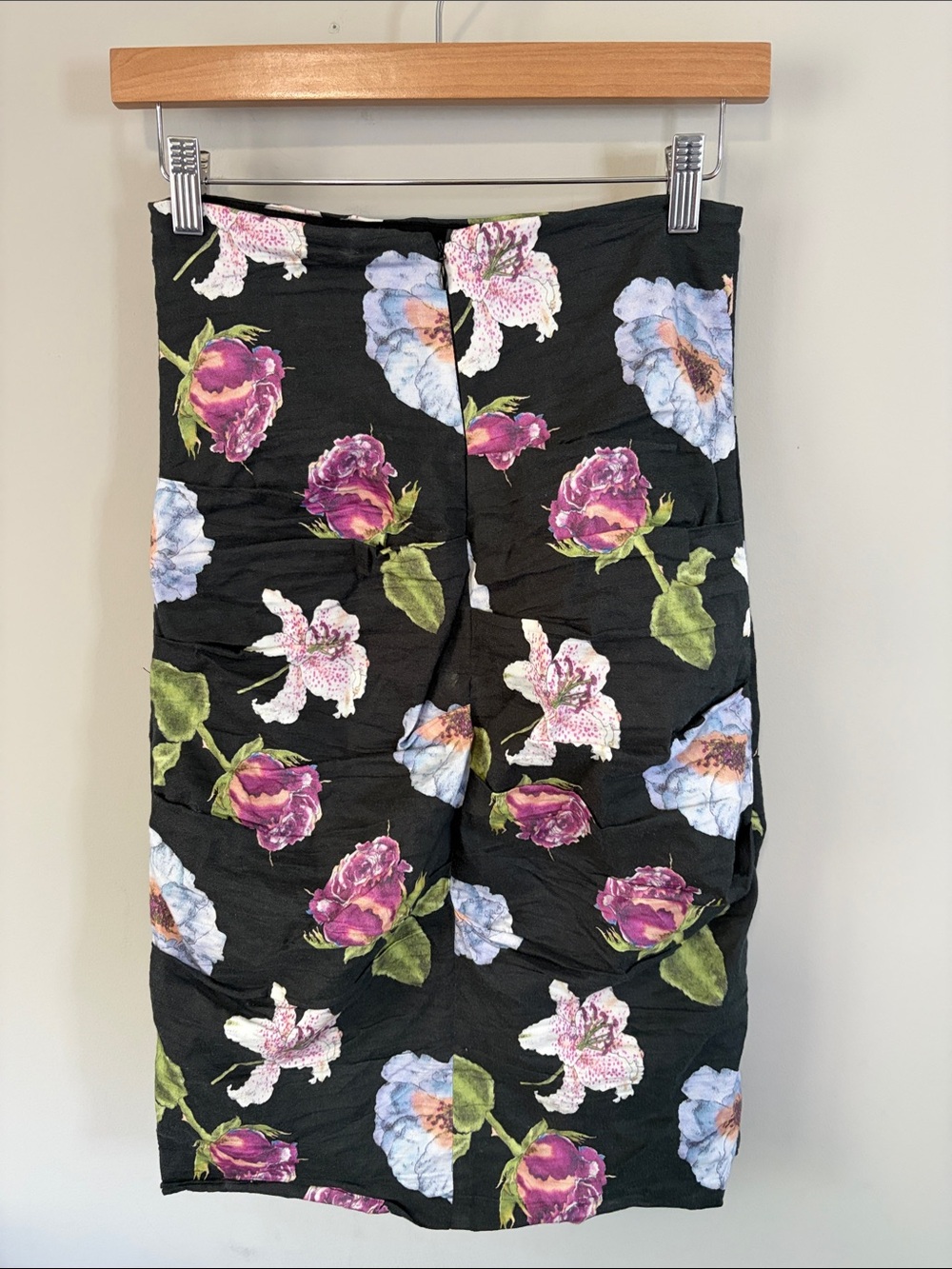 Nicole Miller Artelier Skirt Black Floral Crinkled Pencil Skirt Designer Sz 2 - Picture 6 of 11